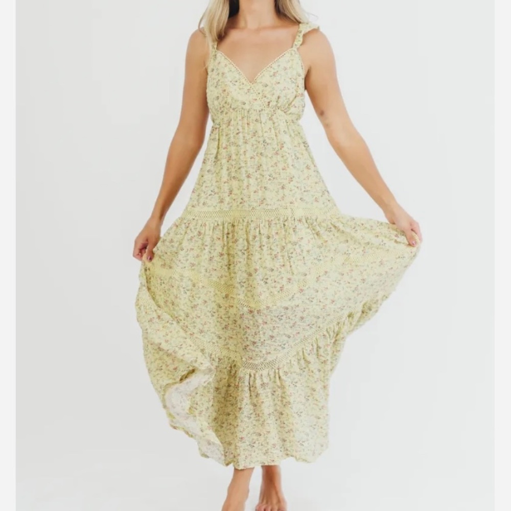 WORTH COLLECTIVE Elaine Lace-Trimmed Maxi Dress in Yellow Floral